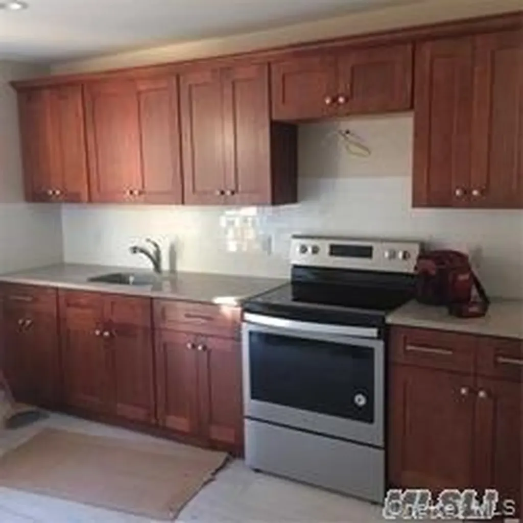450 E Broadway Long Beach NY 11561