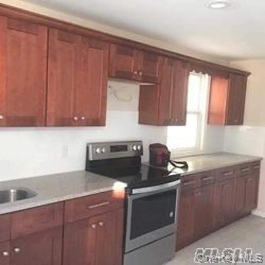 450 E Broadway Long Beach NY 11561