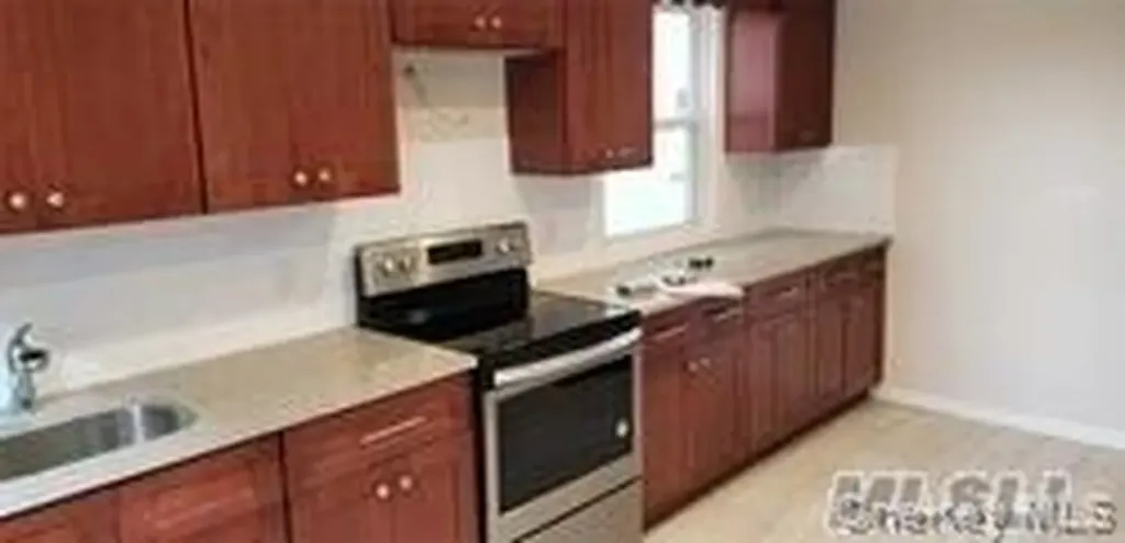 450 E Broadway Long Beach NY 11561