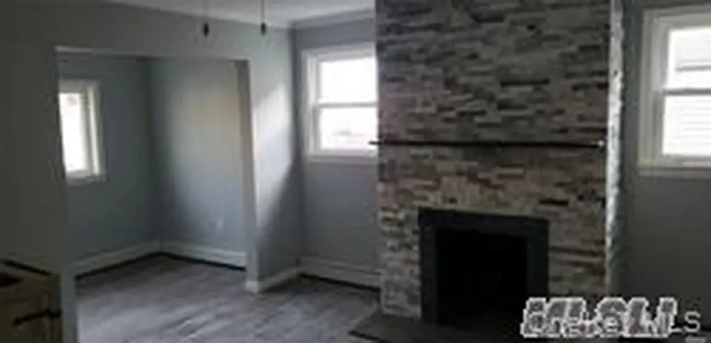 450 E Broadway Long Beach NY 11561