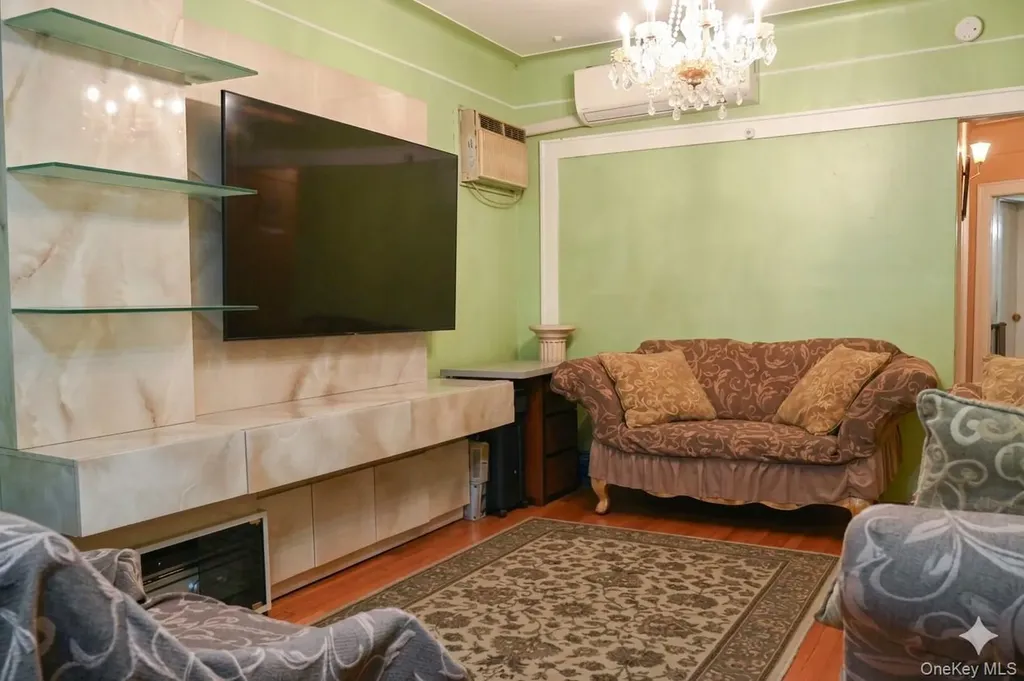 350 Grant Avenue Brooklyn NY 11208