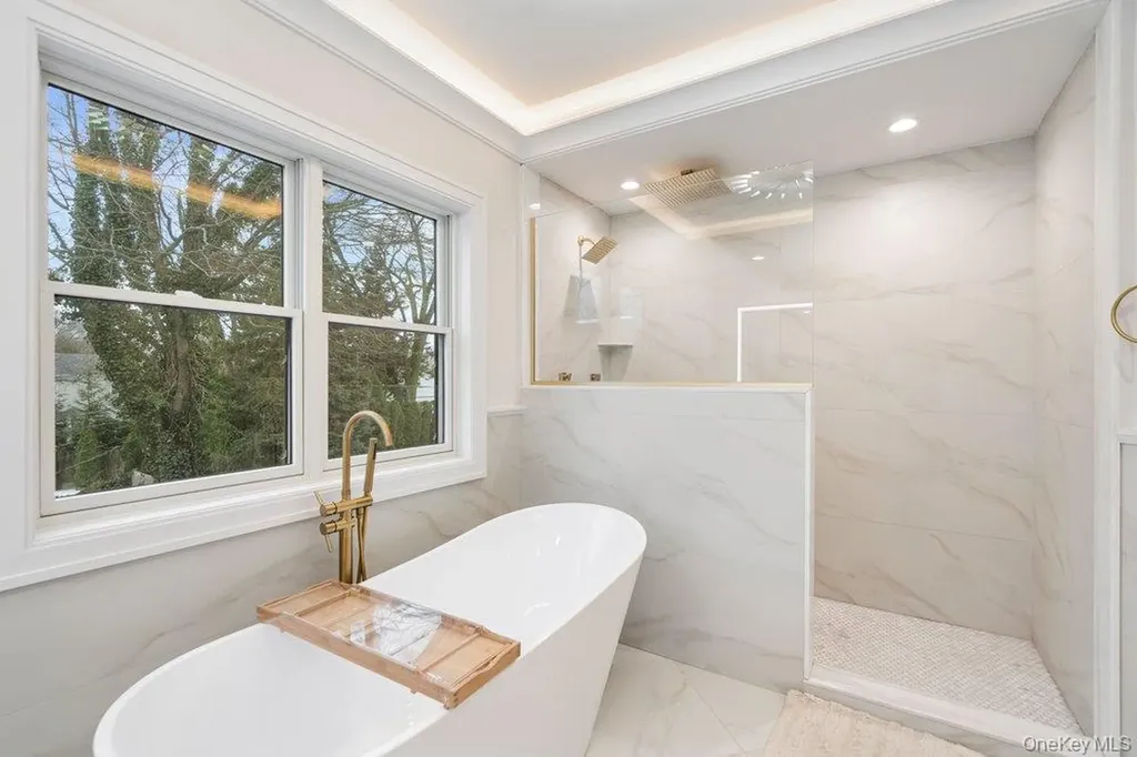 43 Voorhis Drive Old Bethpage NY 11804
