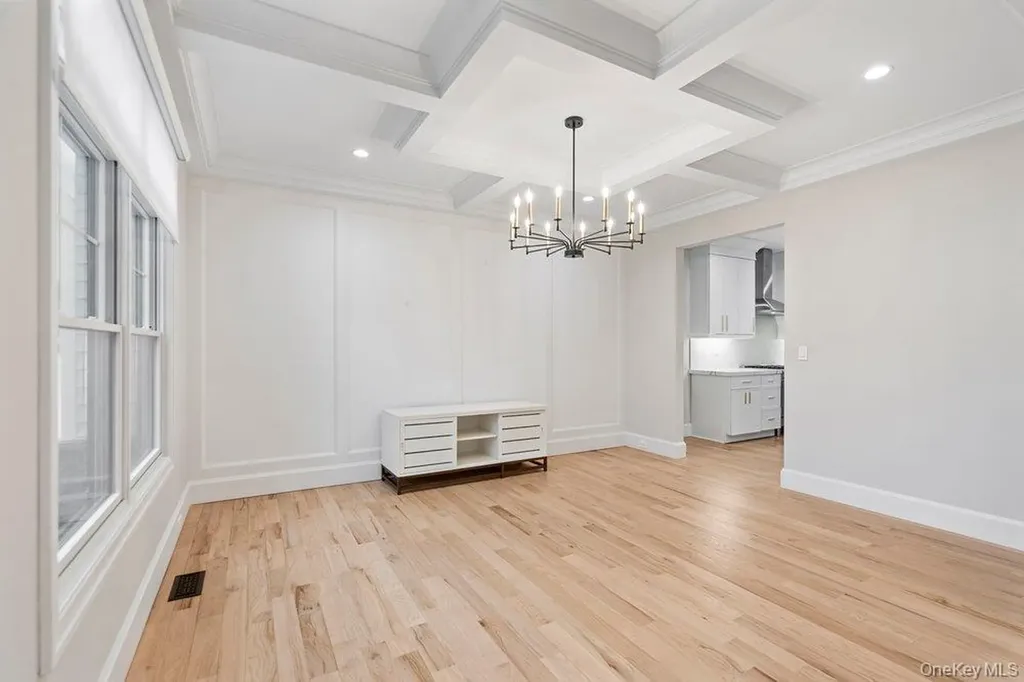43 Voorhis Drive Old Bethpage NY 11804