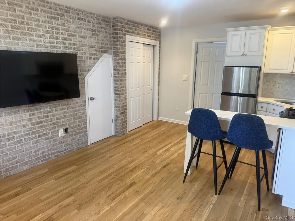 65 West Broadway Long Beach NY 11561