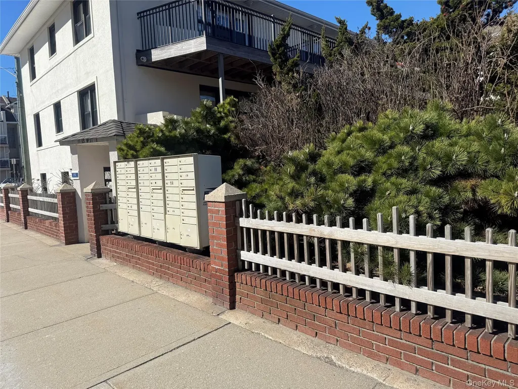 65 West Broadway Long Beach NY 11561