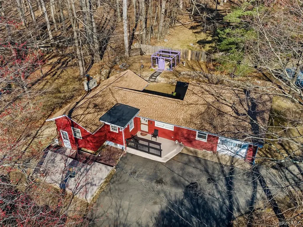 3 Rodman Place Spring Valley NY 10977