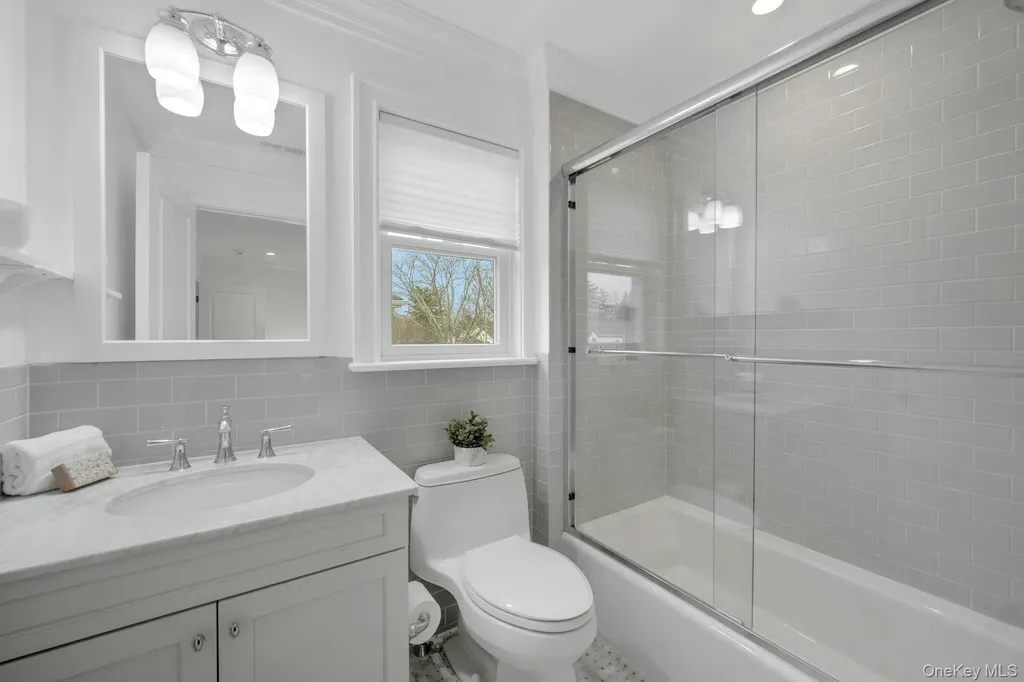 47 Graham Road Scarsdale NY 10583