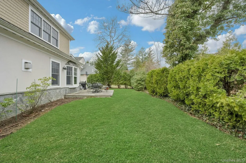 47 Graham Road Scarsdale NY 10583