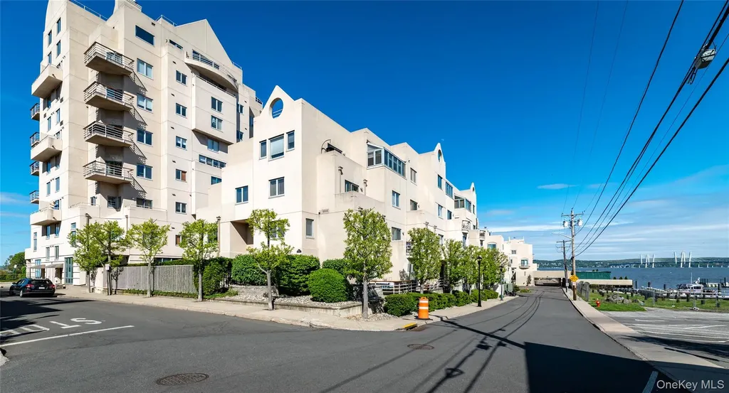 6 Burd Street Nyack NY 10960