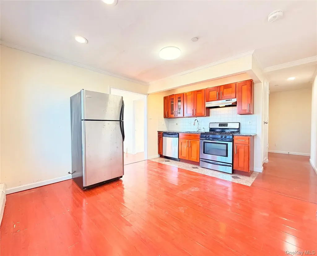 4300 Atlantic Avenue Brooklyn NY 11224