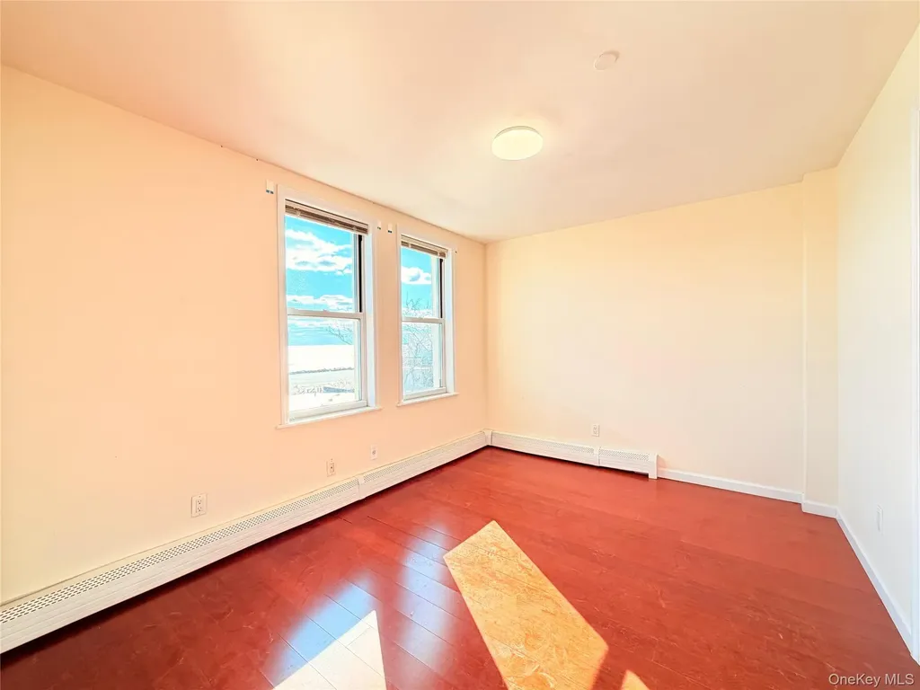 4300 Atlantic Avenue Brooklyn NY 11224