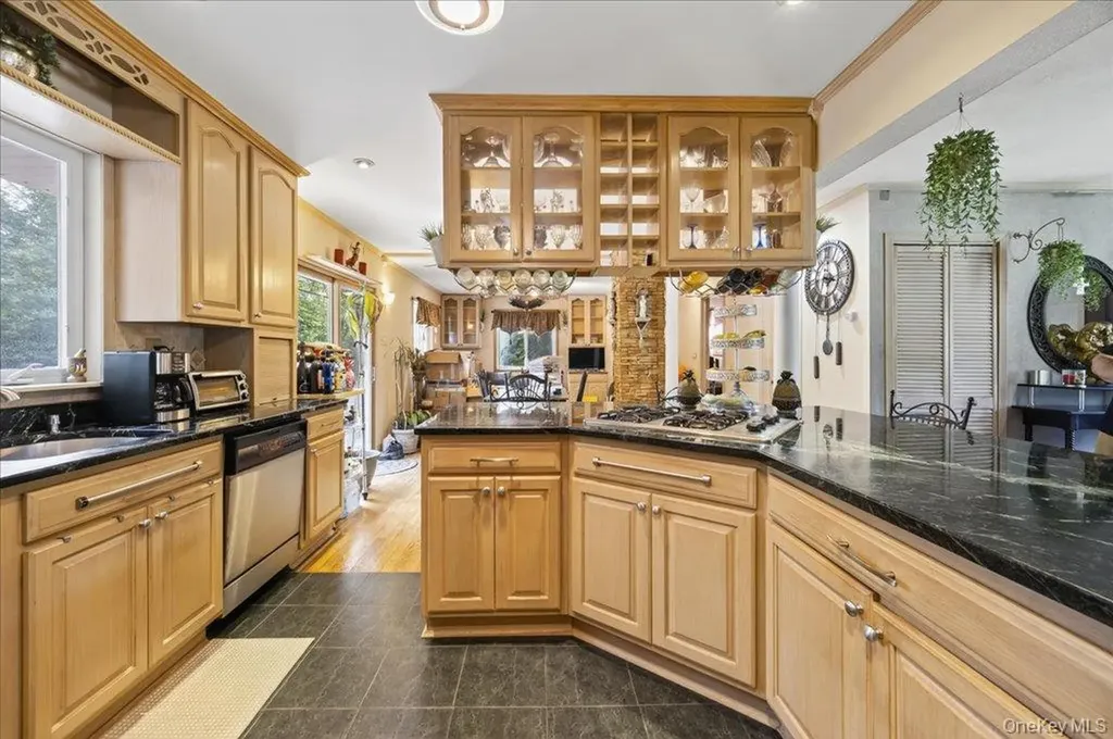 11 Merriewold Lane N Monroe NY 10950