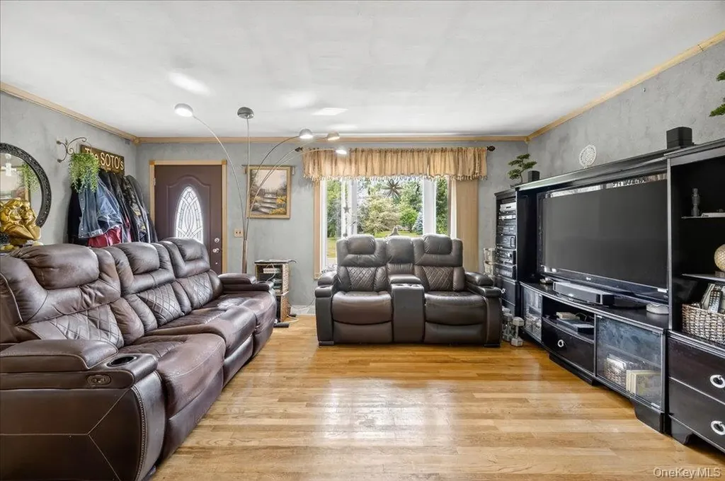 11 Merriewold Lane N Monroe NY 10950
