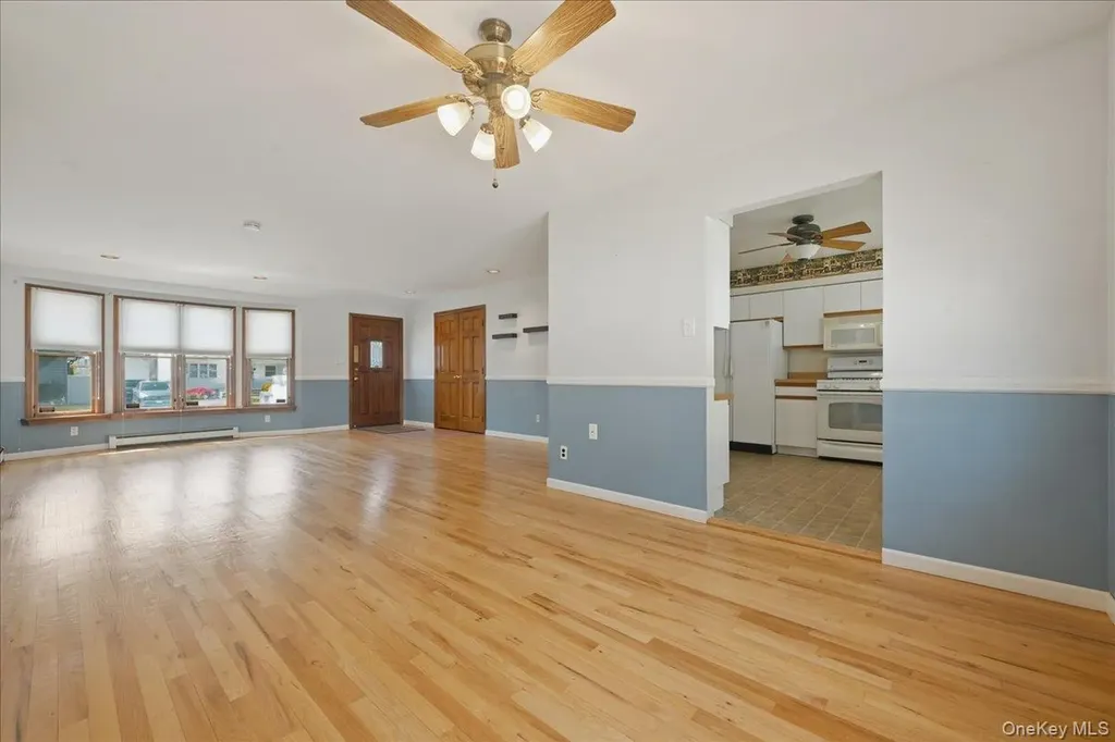 2937 Morgan Drive Wantagh NY 11793