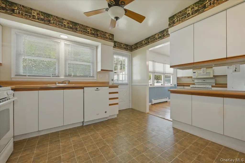 2937 Morgan Drive Wantagh NY 11793