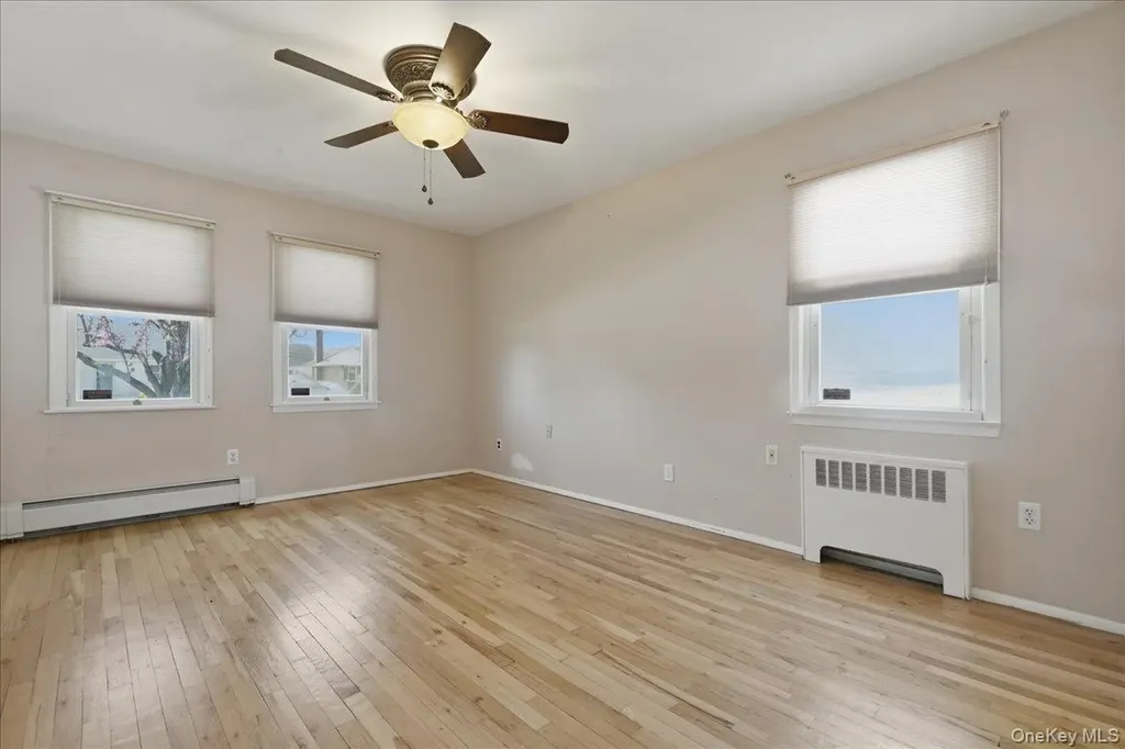 2937 Morgan Drive Wantagh NY 11793