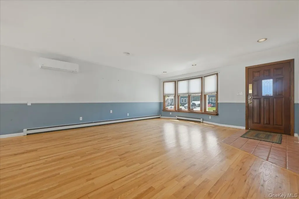 2937 Morgan Drive Wantagh NY 11793
