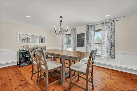 6 Eisenhower Court Hopewell Junction NY 12533