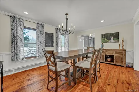 6 Eisenhower Court Hopewell Junction NY 12533