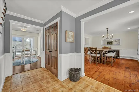 6 Eisenhower Court Hopewell Junction NY 12533
