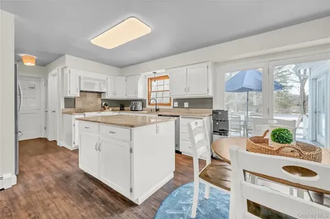 6 Eisenhower Court Hopewell Junction NY 12533