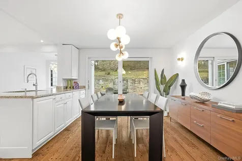 22 Taunton Road Scarsdale NY 10583