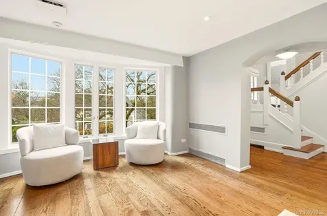 22 Taunton Road Scarsdale NY 10583