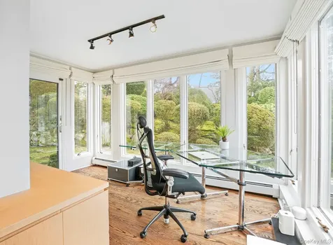 22 Taunton Road Scarsdale NY 10583