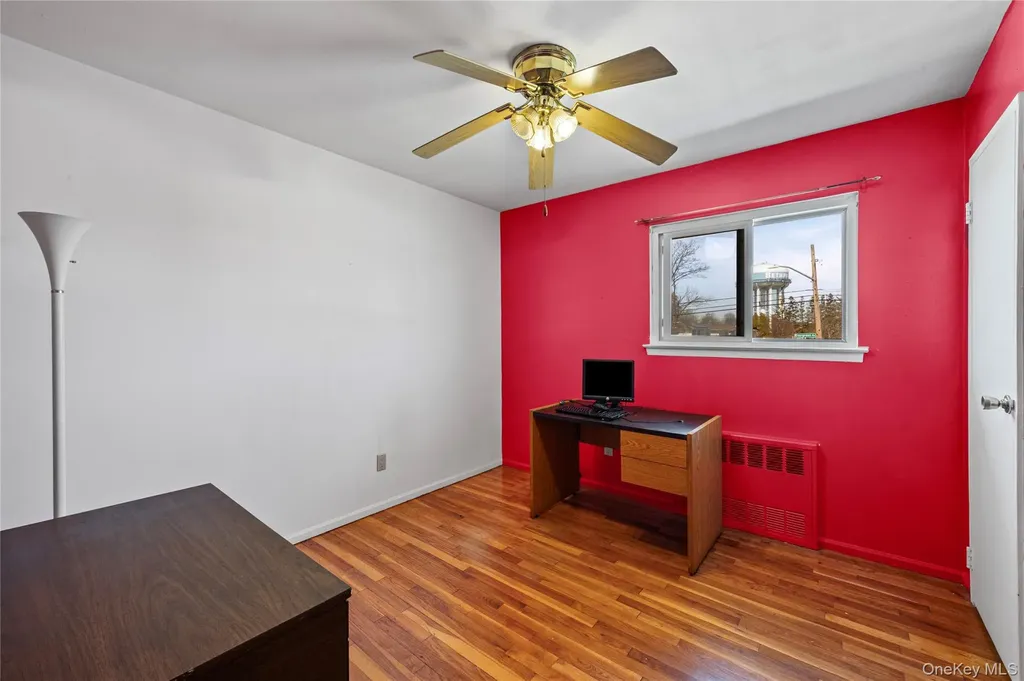 37 Evergreen Avenue Bethpage NY 11714