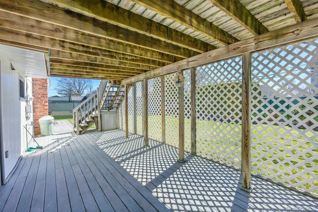 37 Evergreen Avenue Bethpage NY 11714