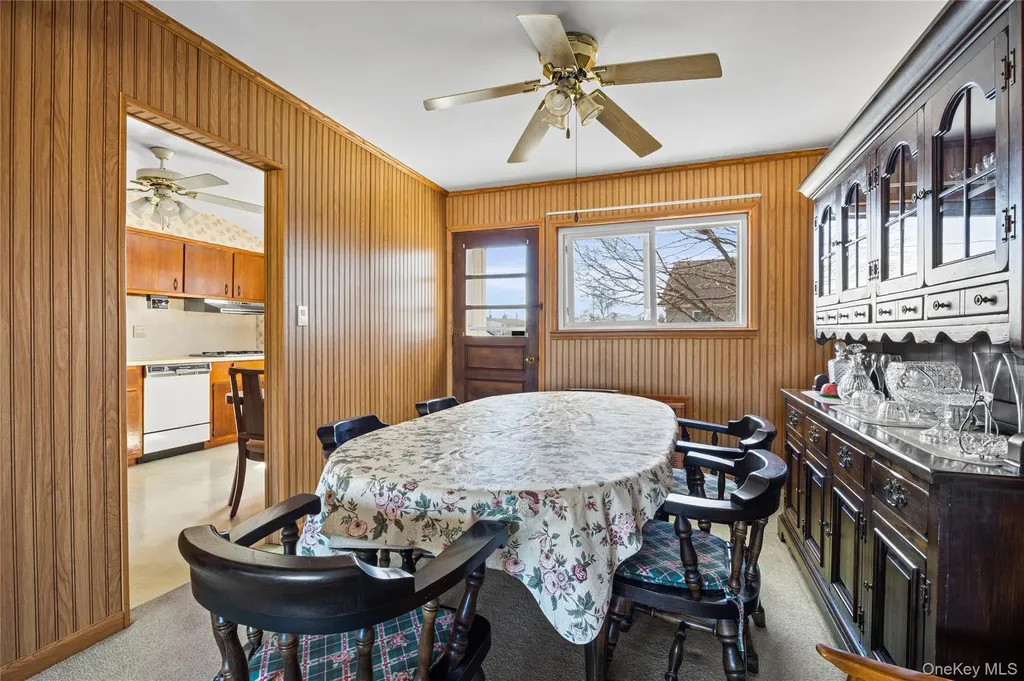 37 Evergreen Avenue Bethpage NY 11714