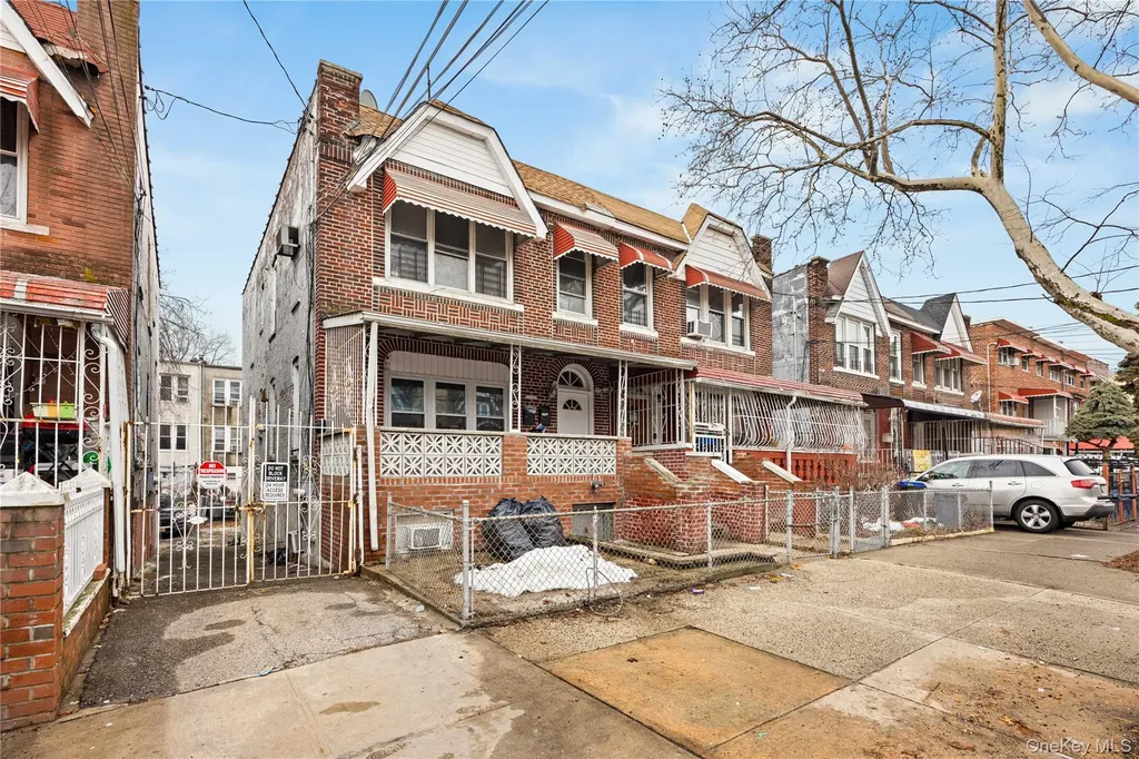 645 Saint Lawrence Avenue Bronx NY 10473