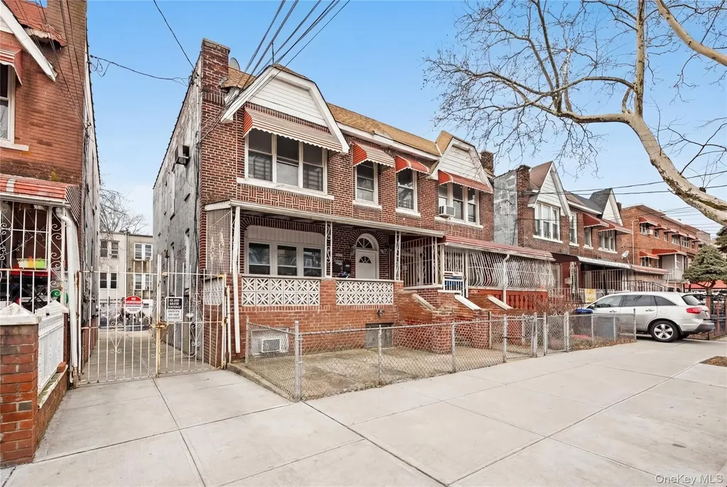 645 Saint Lawrence Avenue Bronx NY 10473
