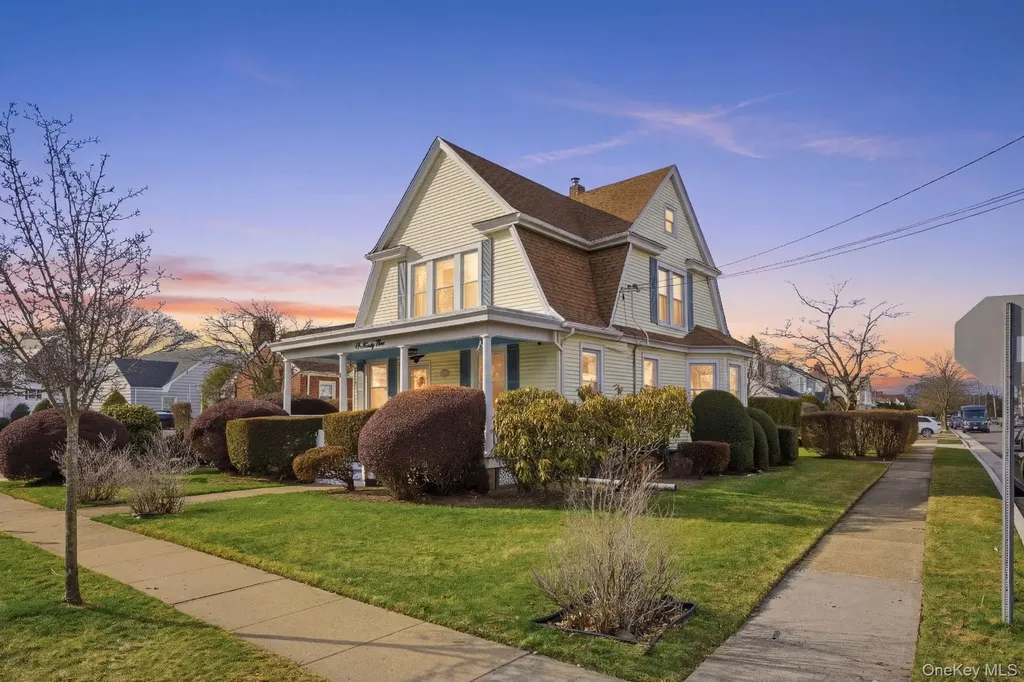195 Cedar Street Hempstead NY 11550