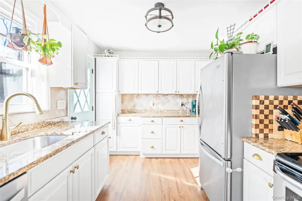 193 Maple Road Wading River NY 11792
