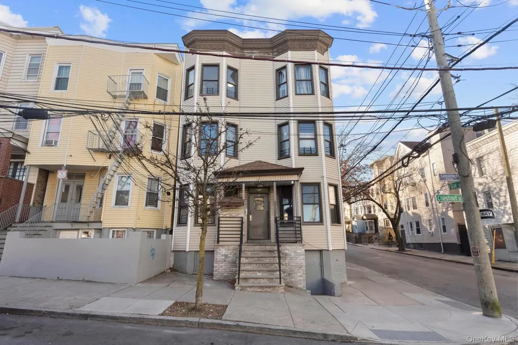 58 Chestnut Street Yonkers NY 10701