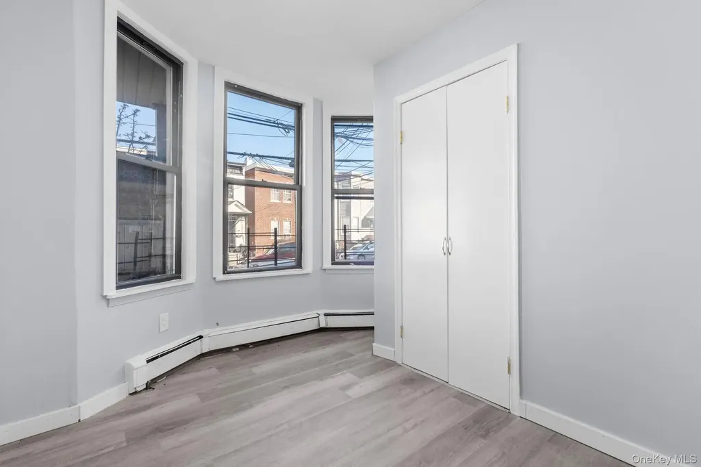 58 Chestnut Street Yonkers NY 10701