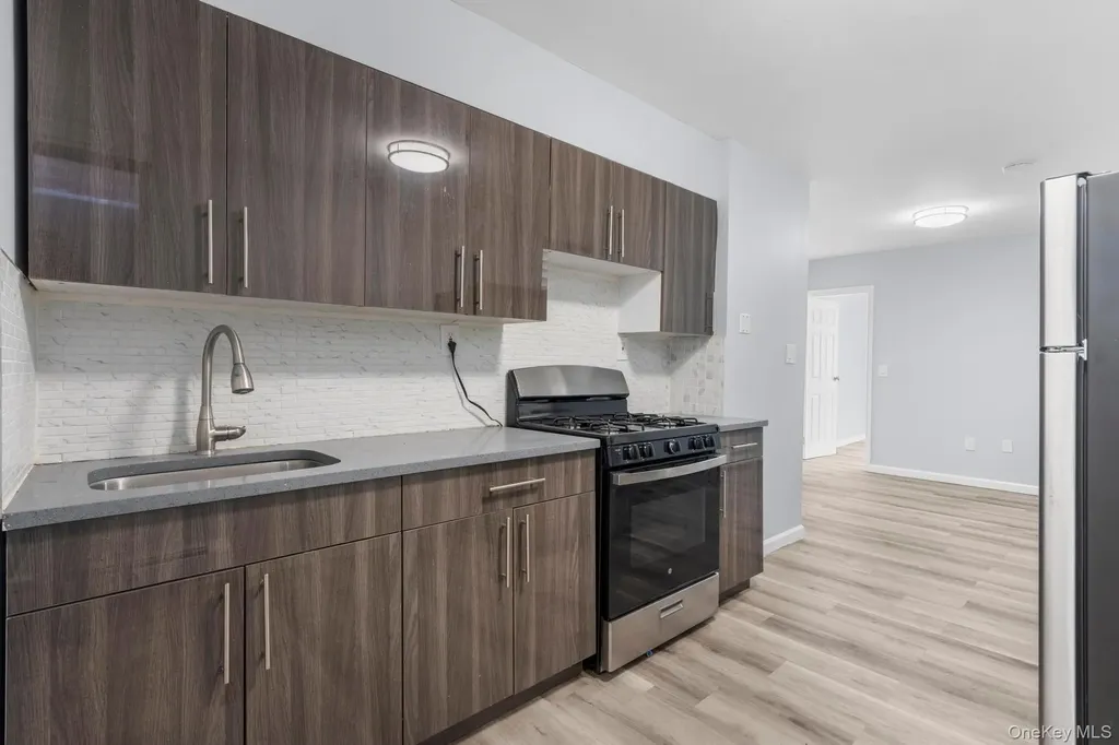 58 Chestnut Street Yonkers NY 10701