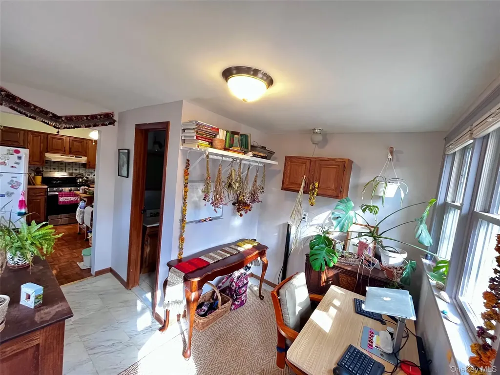 16 Yeoman Lane Cornwall NY 12518