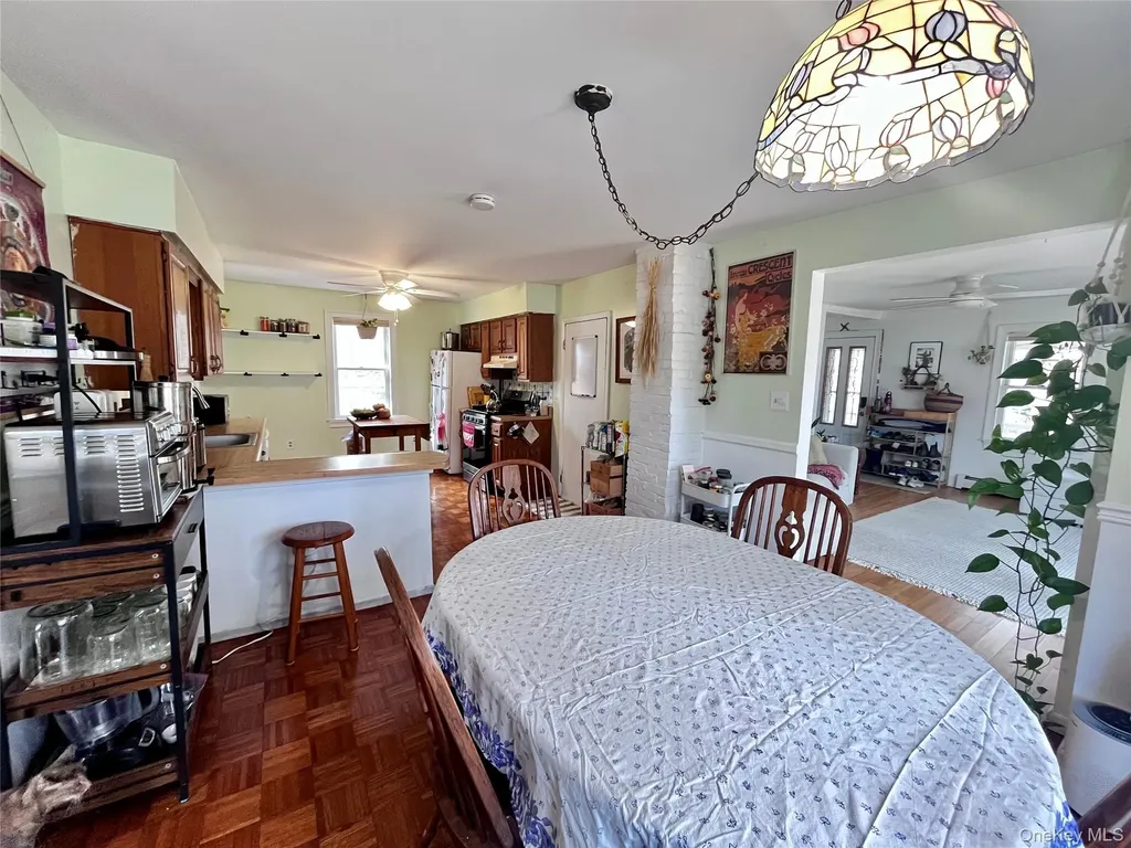 16 Yeoman Lane Cornwall NY 12518