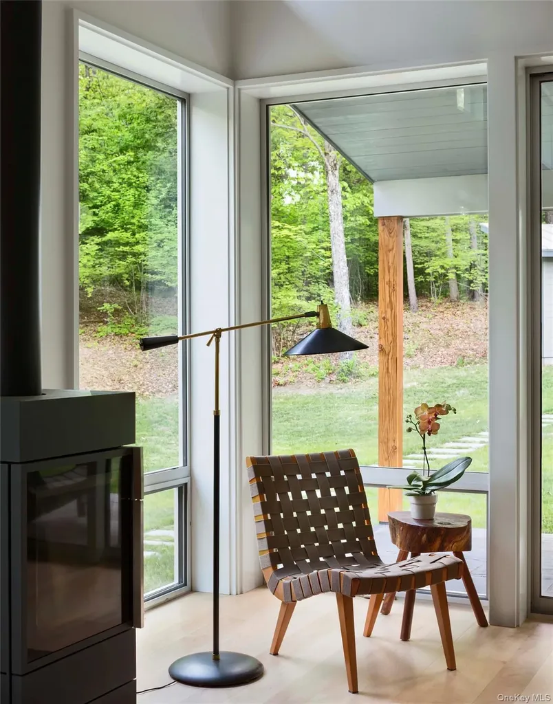 425 Lake Drive Rhinebeck NY 12572