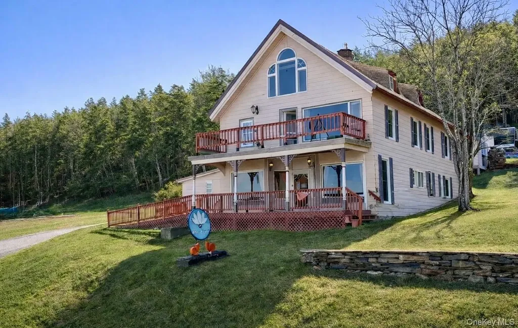 7751 State Route 23 Durham NY 12423