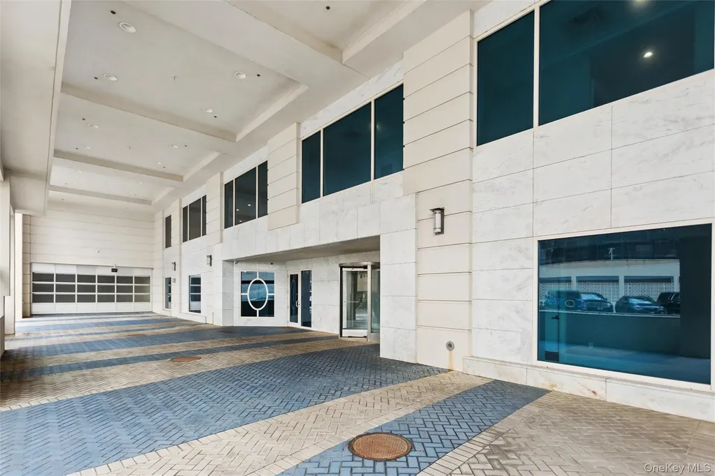 403 E Boardwalk Long Beach NY 11561