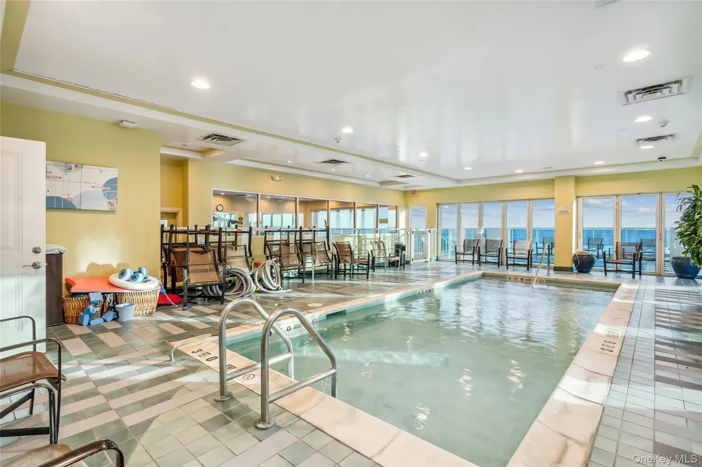 403 E Boardwalk Long Beach NY 11561