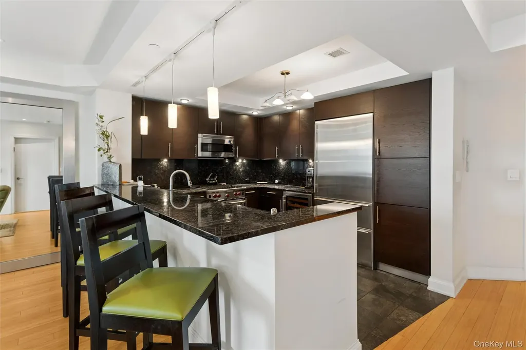 403 E Boardwalk Long Beach NY 11561
