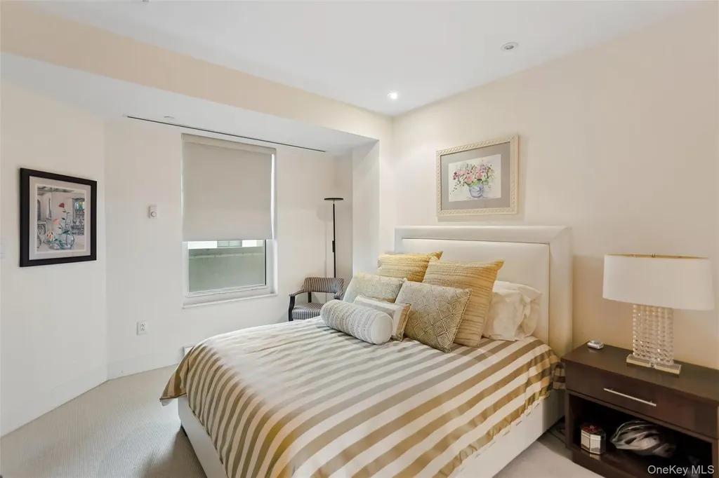 403 E Boardwalk Long Beach NY 11561