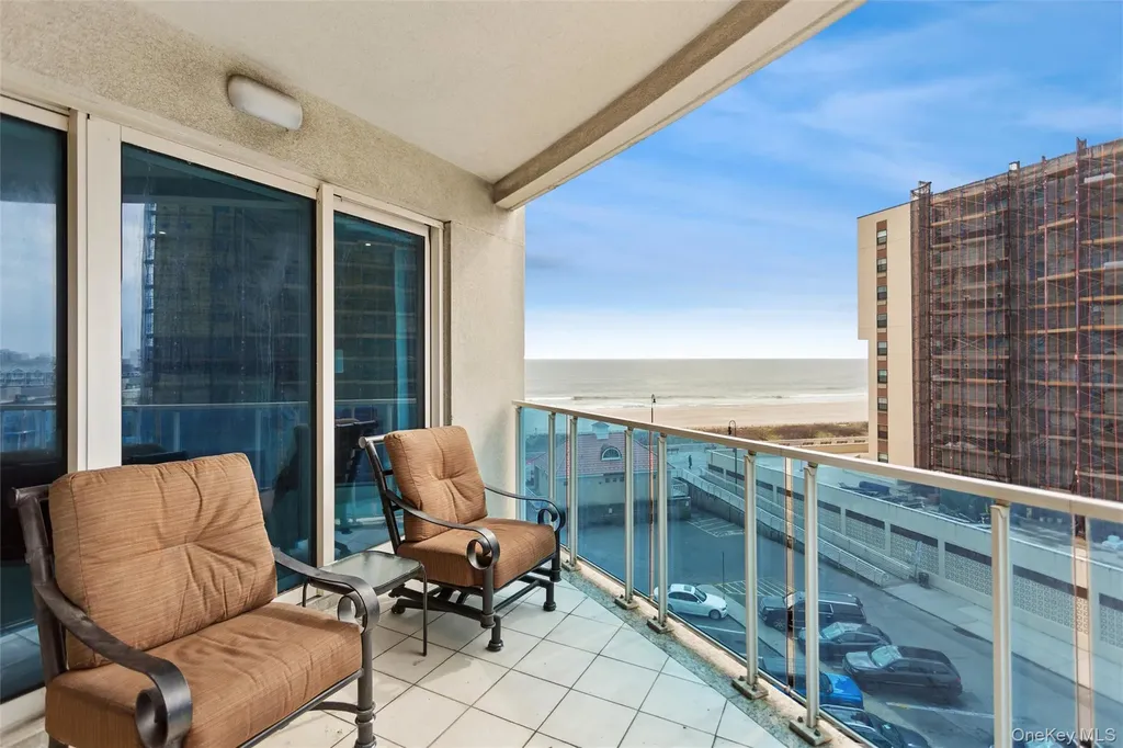 403 E Boardwalk Long Beach NY 11561