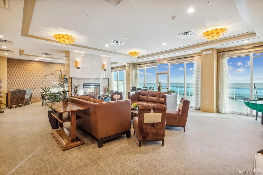 403 E Boardwalk Long Beach NY 11561
