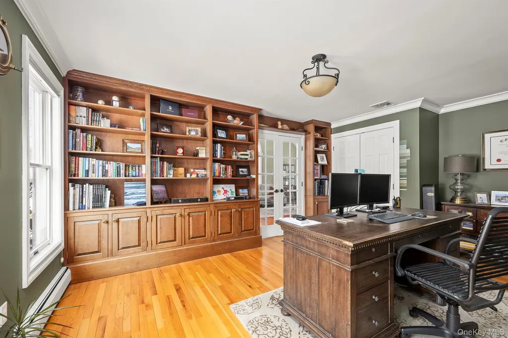 17 Elm Street Red Hook NY 12571