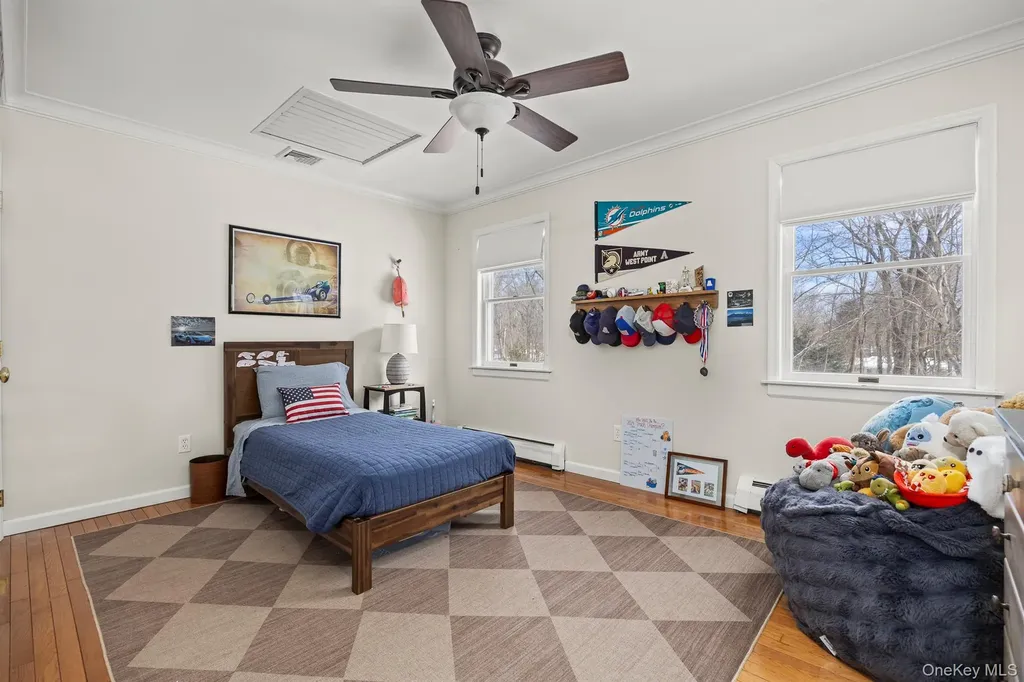 17 Elm Street Red Hook NY 12571